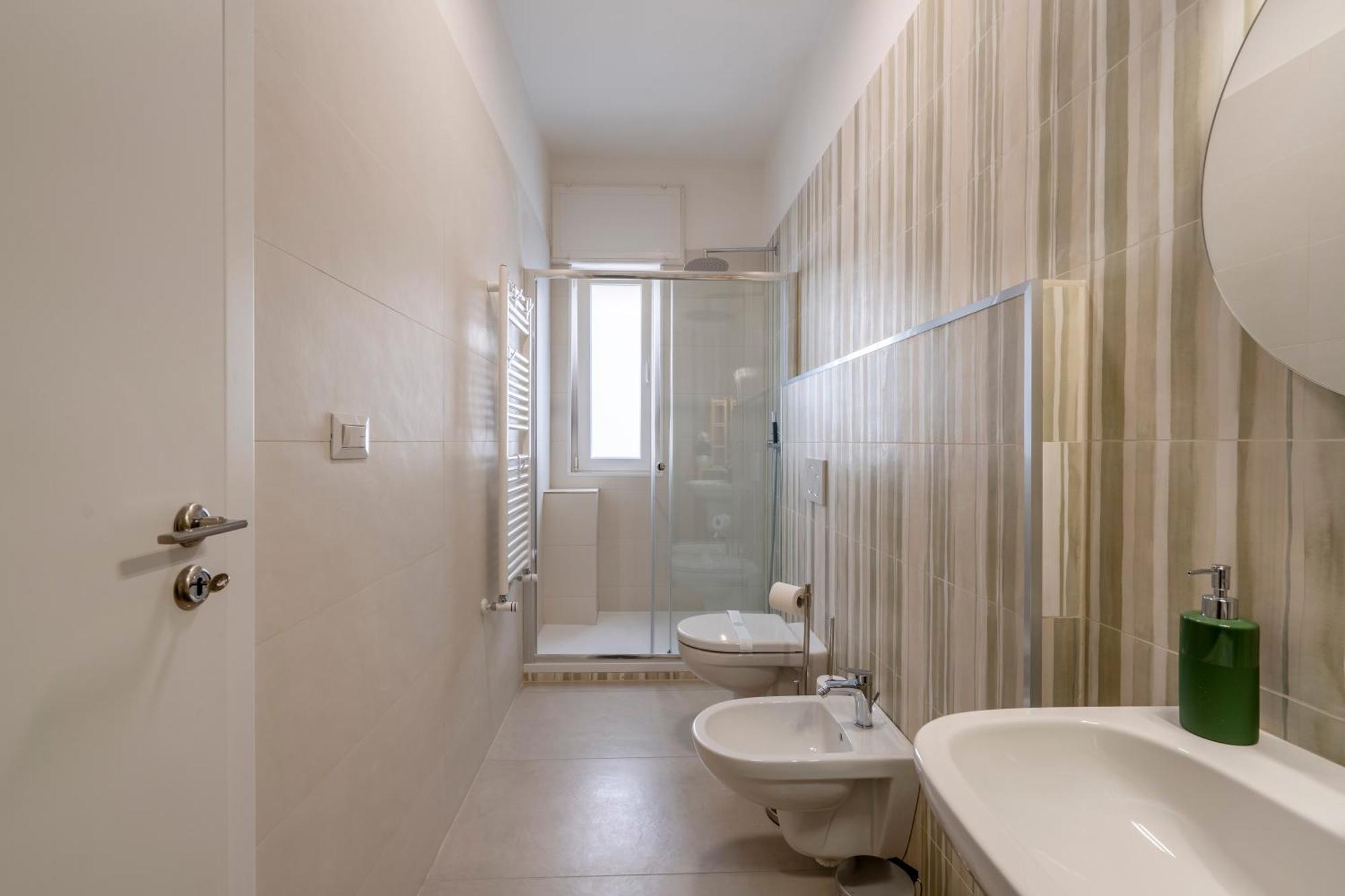 Miki'S Home - Central Rooms Bari Dış mekan fotoğraf