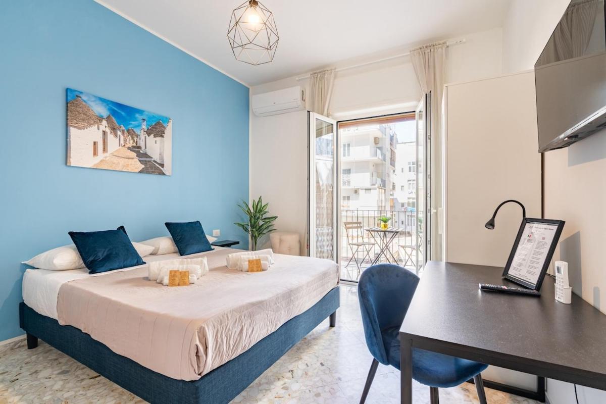 Miki'S Home - Central Rooms Bari Dış mekan fotoğraf